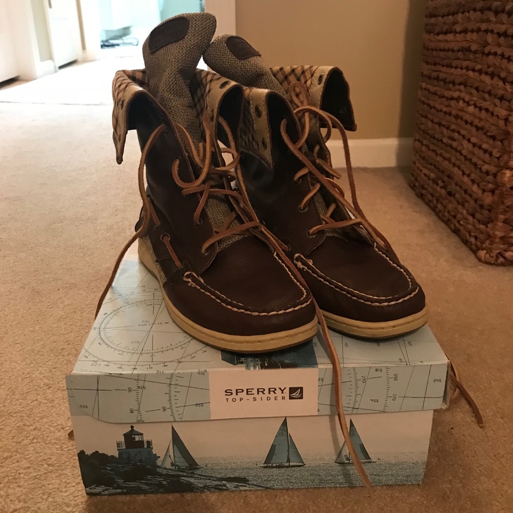 SPERRY boots